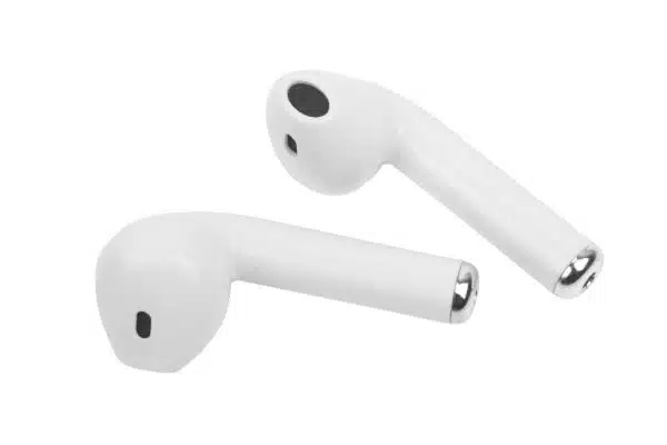 why-are-my-airpods-flashing-white-but-not-connecting