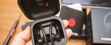 how-to-connect-wireless-earbuds-to-laptop-windows-11