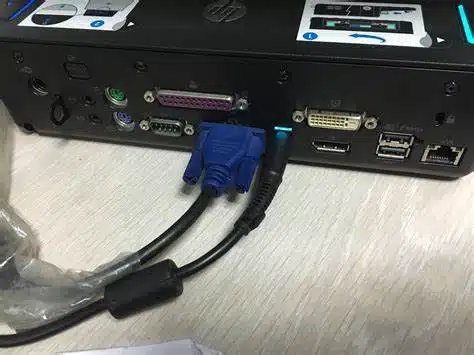 how-to-connect-a-laptop-to-a-monitor-hp
