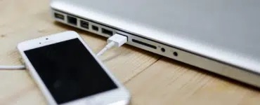 how-to-connect-iphone-usb-macbook