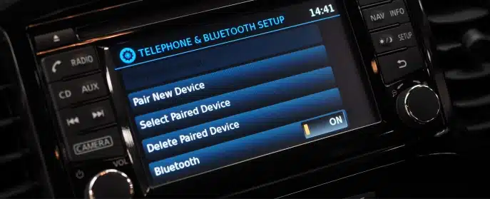 how-to-connect-phone-to-car-without-bluetooth
